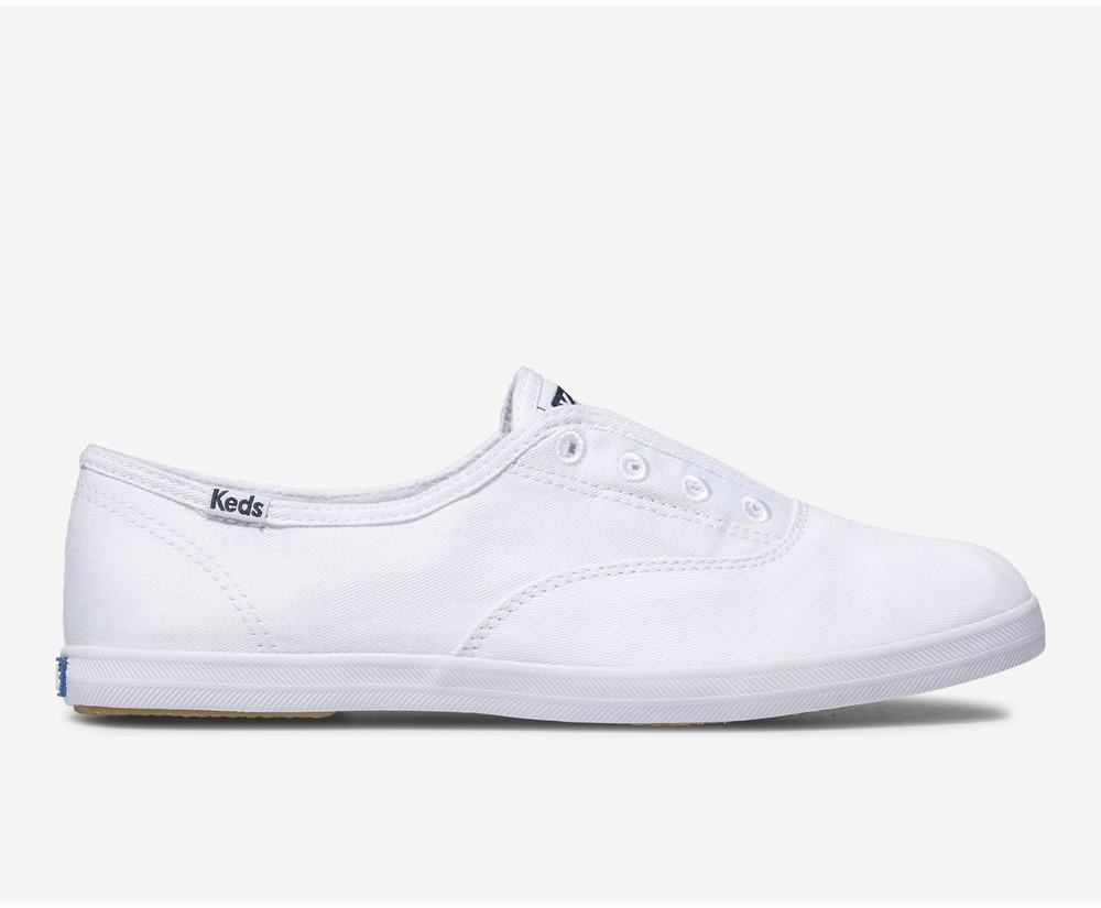 Women's Keds CHilax Basics Slip Ons White 4173690LQ - South Africa